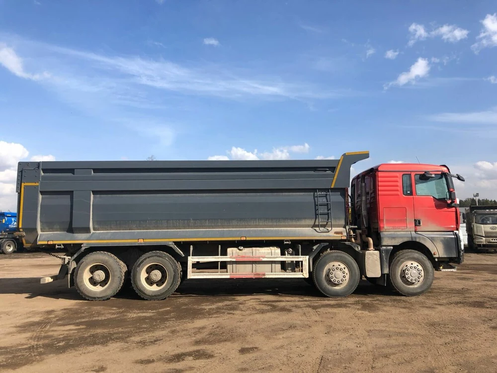 Самосвал SITRAK C7H ZZ3316V466ME